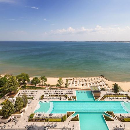 Secrets Sunny Beach Resort & Spa (Adults Only) Εξωτερικό φωτογραφία The beach at the hotel