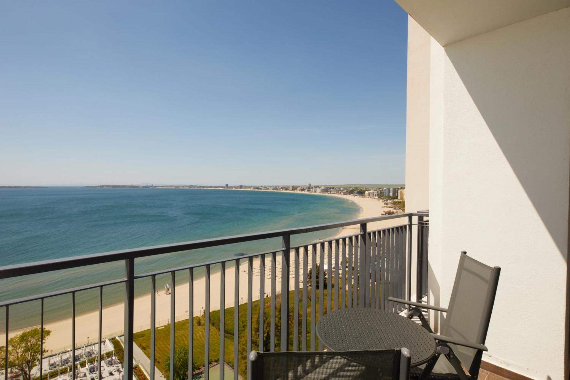 Secrets Sunny Beach Resort & Spa (Adults Only) Εξωτερικό φωτογραφία Balcony of a hotel room