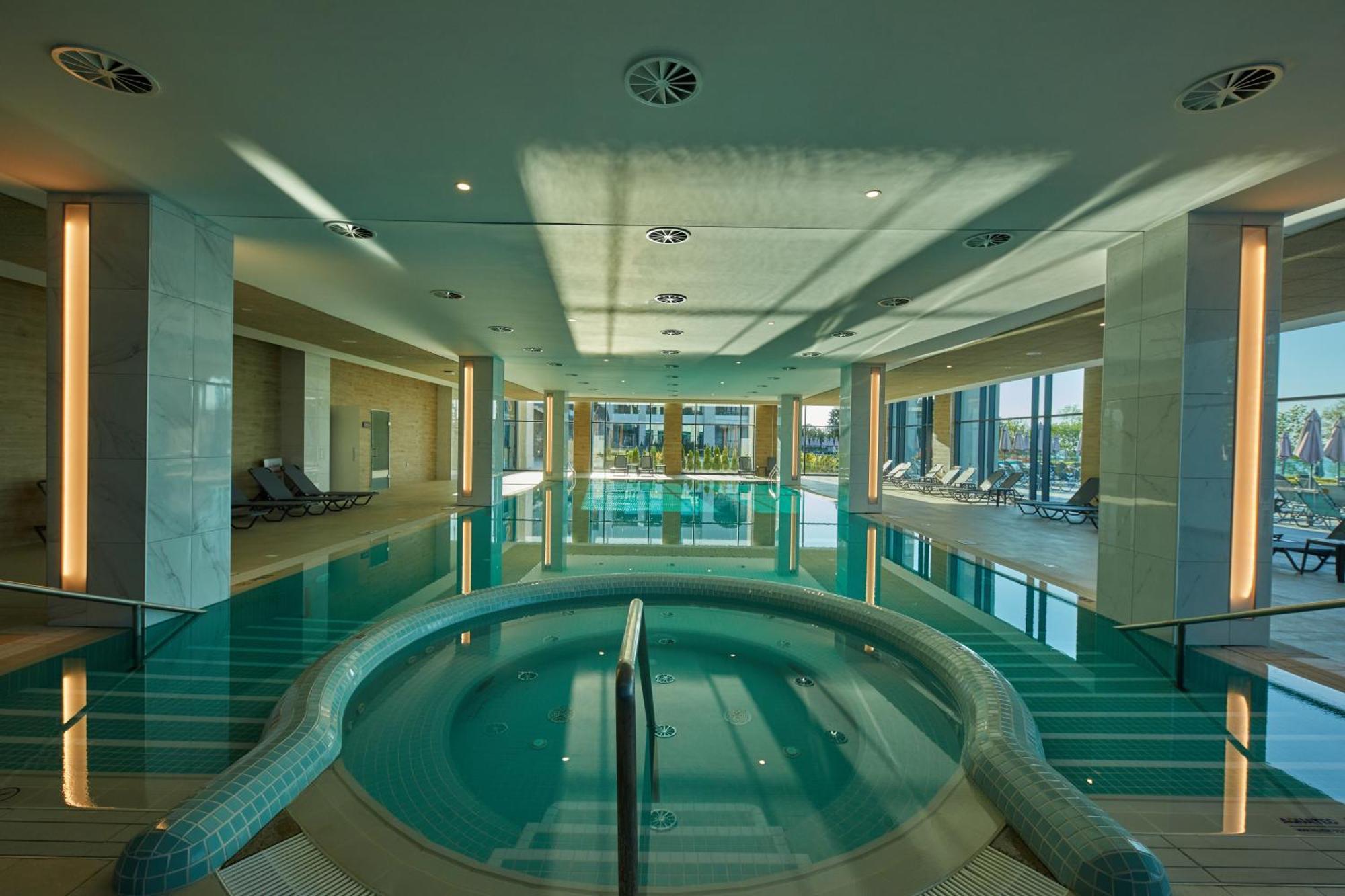 Secrets Sunny Beach Resort & Spa (Adults Only) Εξωτερικό φωτογραφία The pool at the 1018